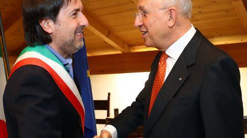 Il presidente delle banche diventa cittadino di Cento