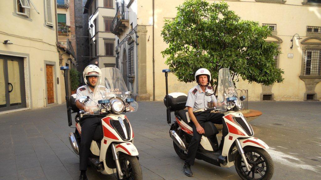 Macchinetta non eroga numero di prenotazione: 50enne la spacca