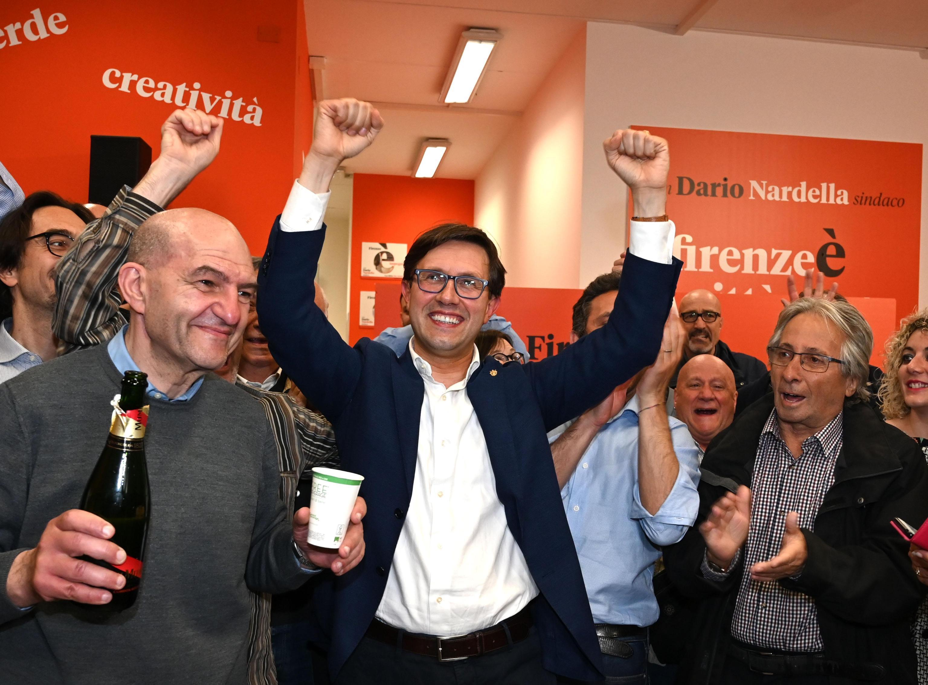 Livorno, Prato e Piombino al ballottaggio. Nardella fa festa a Firenze, Baroncini a Montecatini, Barnini a Empoli. Copoliveri rivota 