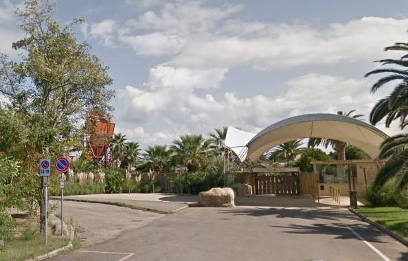 Nuova viabilità e parcheggi davanti all’Acqua Village 