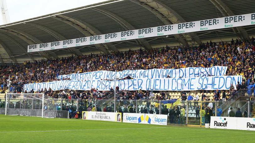 Onda gialla travolgente: l’amore per il Modena batte anche lo sciopero