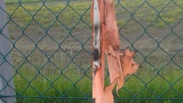 Vandali in azione al campo da calcio