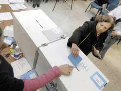 Vince il centrodestra ma il Pd è in forte crescita