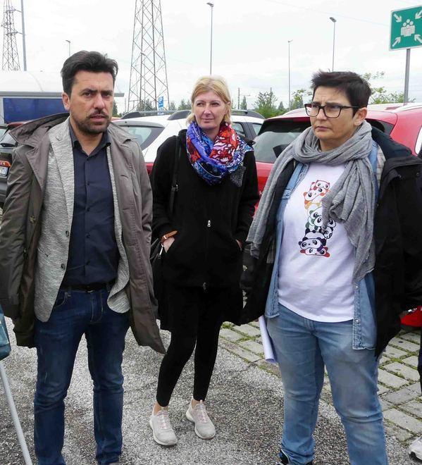 Novantasei impiegati nei tre punti di vendita 