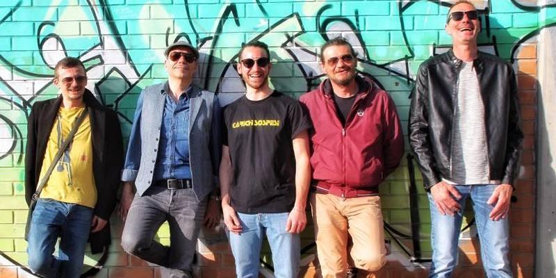 Uscito il disco Fuori dal tempo 