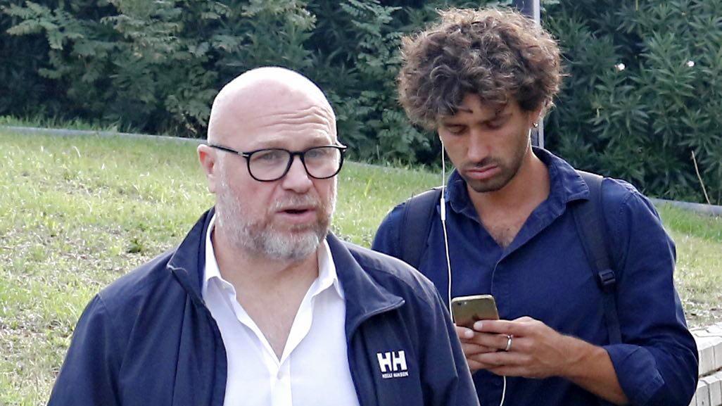 Il portavoce di Nogarin: «Fatti degli errori, ma non pagherò solo io»