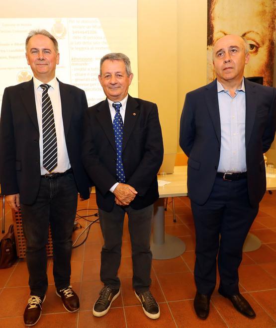 Il centrodestra che perde Da una scheda all’altra smarriti due voti su tre