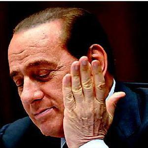 Tre nuove testimonianze: si allarga l’inchiesta sulle ragazze a pagamento