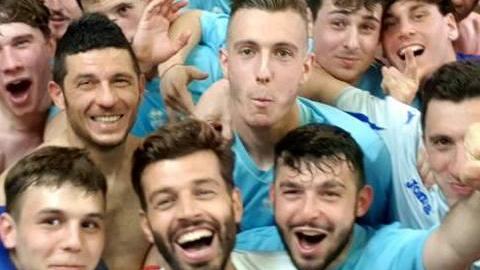 Catania lascia a 37 anni: «Con il calcio ho sconfitto il tumore»