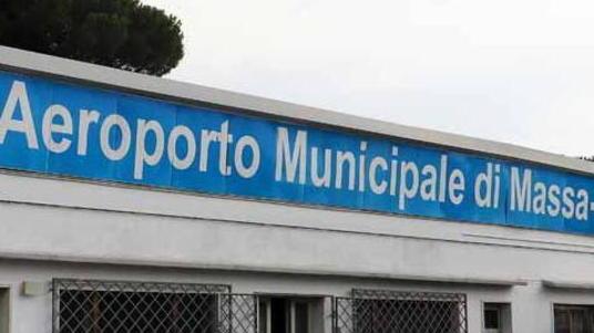 Comune smentito dall’Enac: «L'aeroporto di Cinquale non riapre subito»