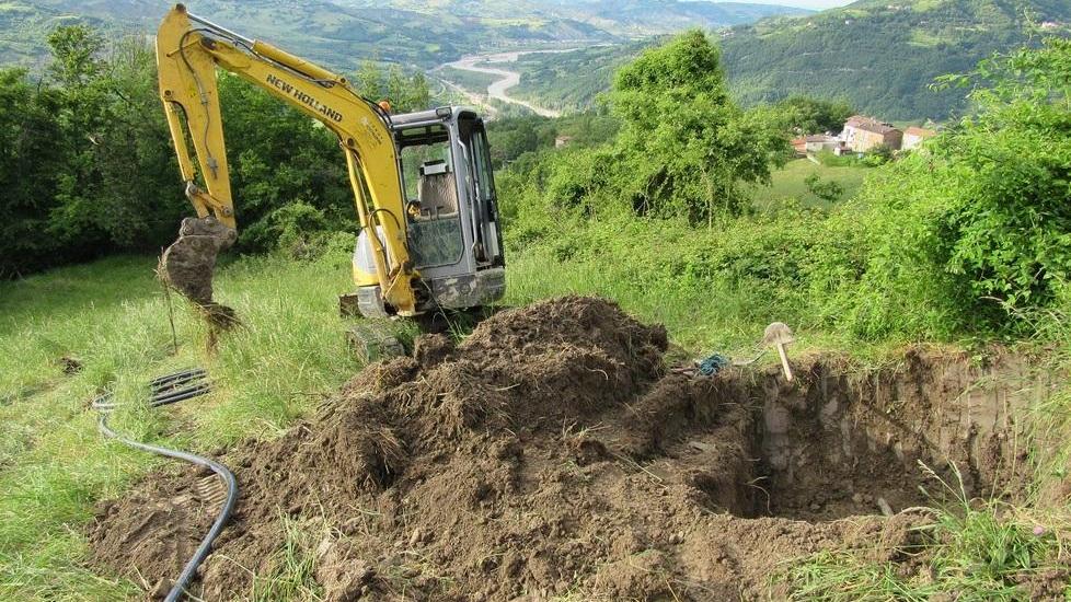 Prignano, frana si porta via l’acquedotto per 70 famiglie