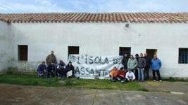 ISOLA DEI CASSINTEGRATi Vinyls, un mese all'Asinara