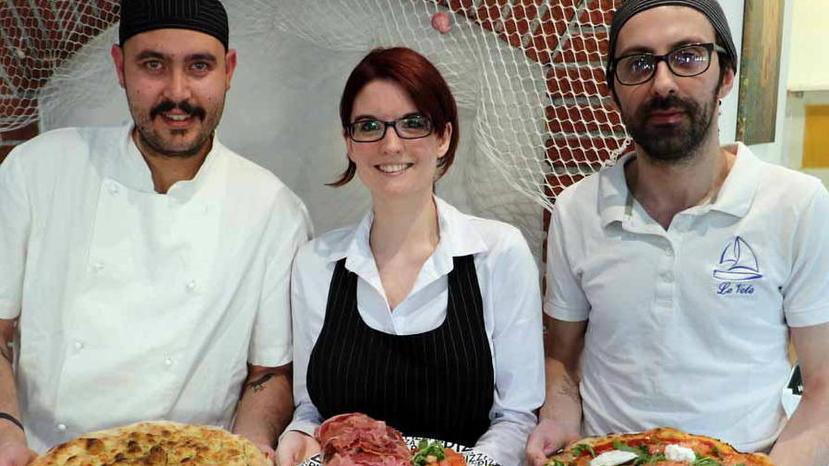 Buon appetito con Le Vele focaccia ai gamberetti e cotto