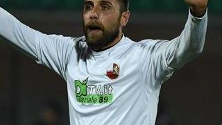 Lucchese, la sfida salvezza passa dai gol di Sorrentino