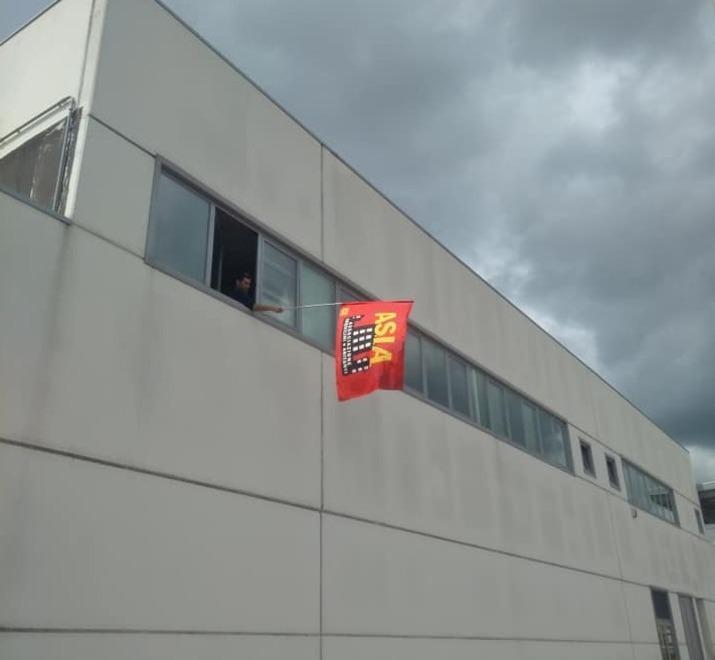 Presidio e occupazione per chiedere al Comune lo stop agli sgomberi