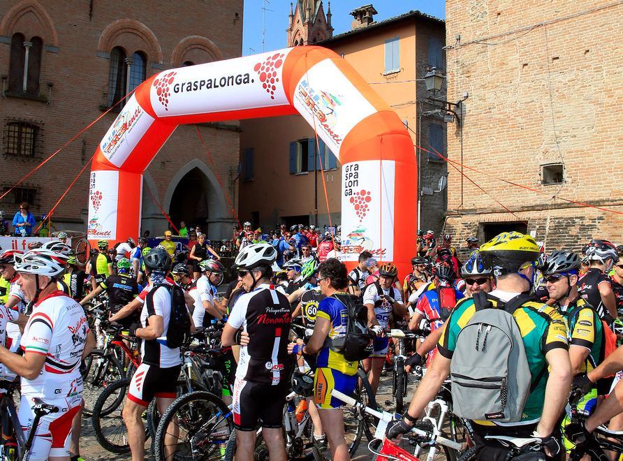 Graspalonga per Gourmet in bicicletta nel borgo antico