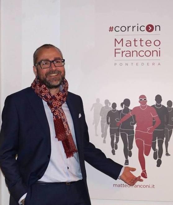 Matteo Franconi nel giorno dell'inaugurazione del comitato elettorale