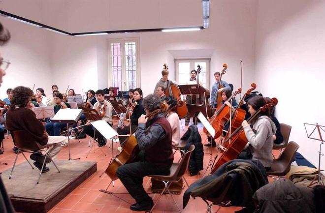 Furto all’istituto Mascagni, spariti due sassofoni 