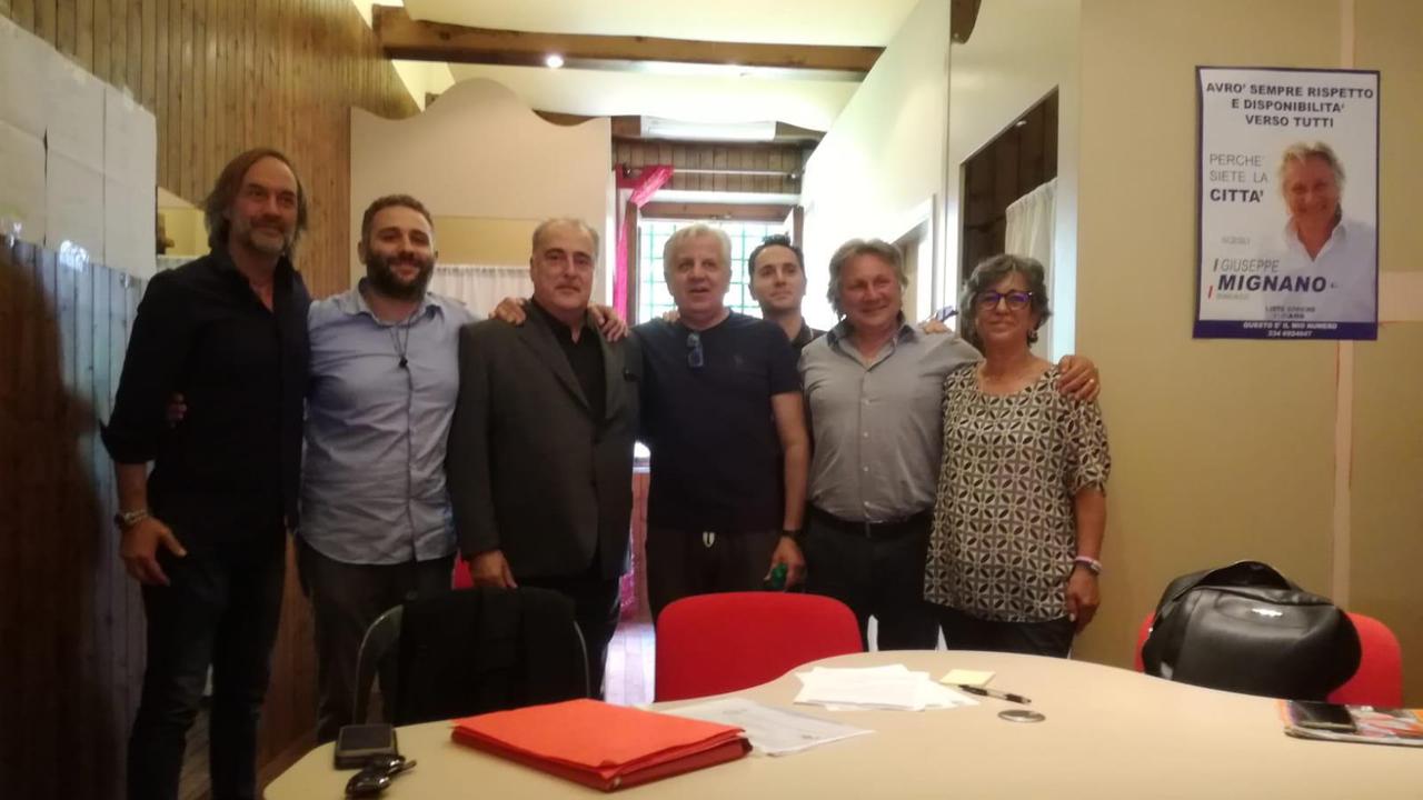 Da sinistra nella foto Luca Tognarini, Cosmo D’Oronzo, Michele Moceri, Massimo Boni, Massimo Ciervo, Giuseppe Mignano e Luciana Bartolini