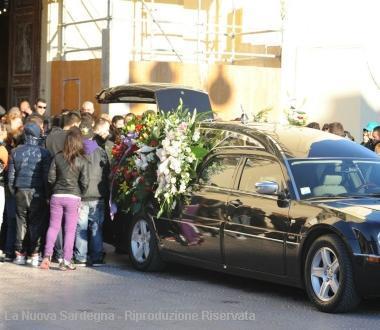 I funerali di Patrizio Lai ieri nella chiesa di SantElena a Quartu Sotto: Patrizio Lai 