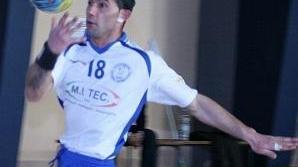 Vincenzo Pirino una delle colonne dell’Jchnusa Sassari, che da matricola si sta comportando benissimo nella serie A1 maschile di pallamano