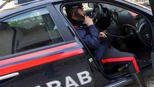 Porta la compagna a prostituirsi sulla strada arrestato a 62 anni