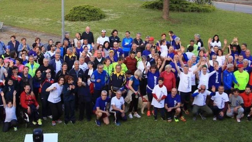 Una grande adunata di atleti-amici in solidarietà