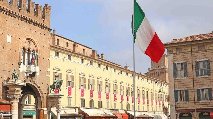 Buon compleanno Repubblica Celebrazioni in centro storico