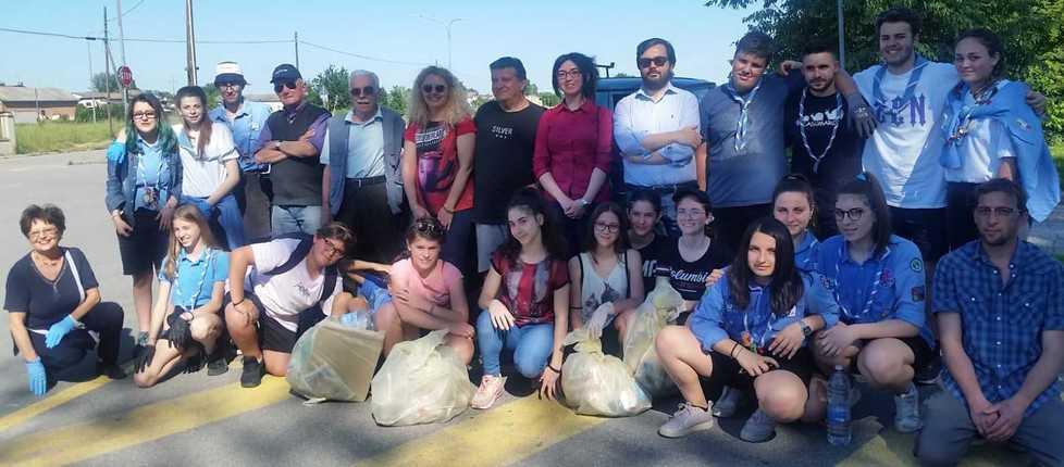 I bambini insegnano a rispettare la Terra: prendiamocene cura e teniamola pulita 