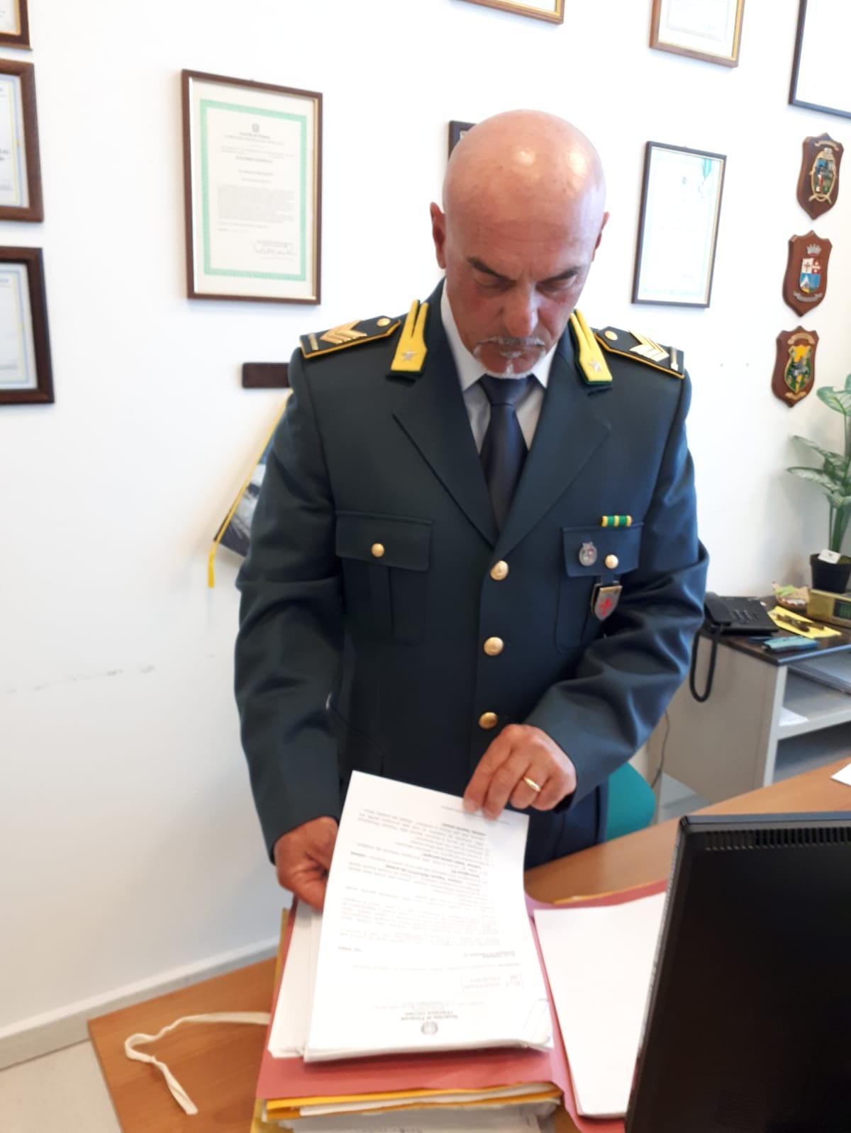 Cantante lirico livornese evasore fiscale: non ha dichiarato 700mila euro, denunciato