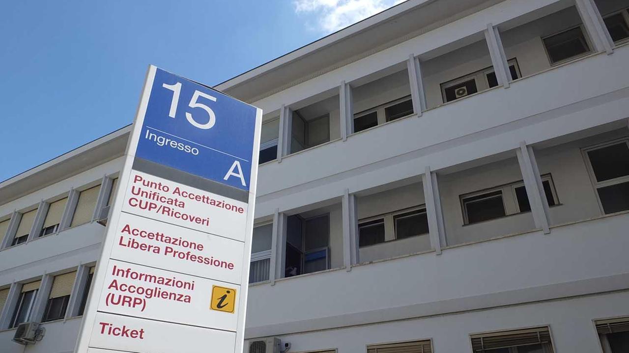 Tolti utero e ovaie: ma era un’infiammazione e non un tumore. Paziente risarcita