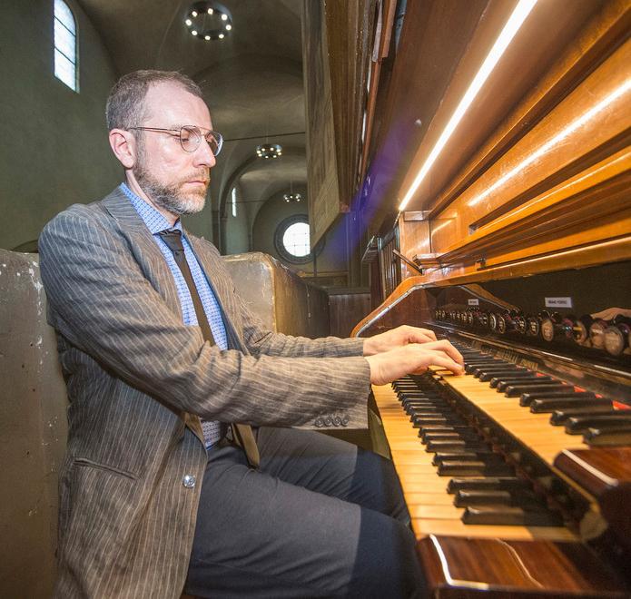 Modena, restauro finito: torna a “cantare” in San Pietro l’organo del ’500 