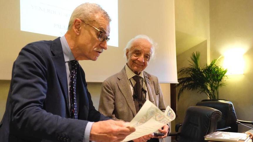 Il “San Genesio d’oro” del Dramma popolare allo scienziato Zichichi