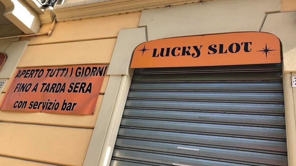 Slot e luoghi sensibili: chiusi tredici locali Sono la metà della lista