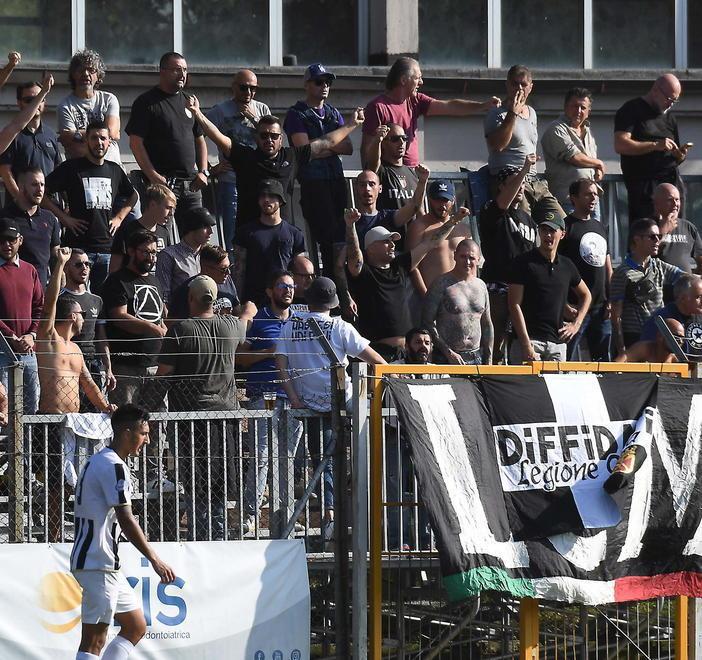 Incontro tra amministrazione e acquirenti per chiudere a giorni