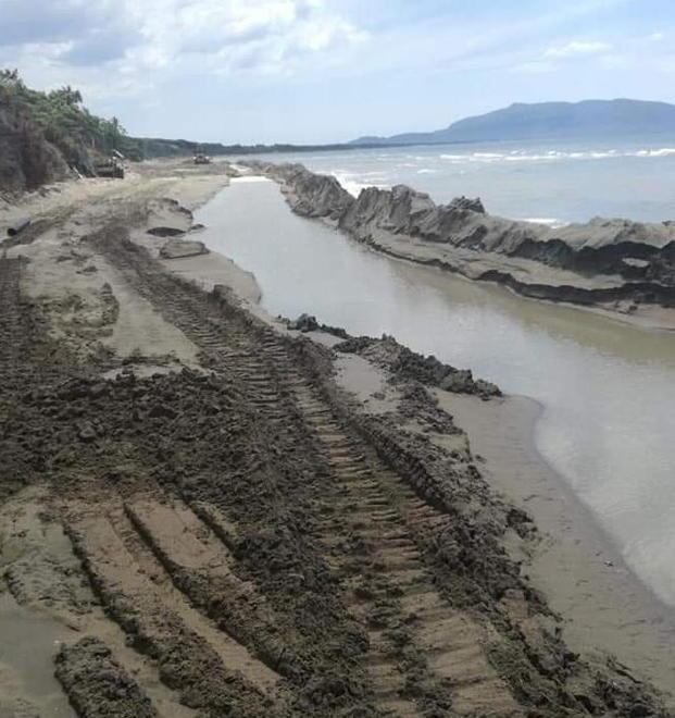 «In spiaggia disagi per i turisti a causa dei lavori» 