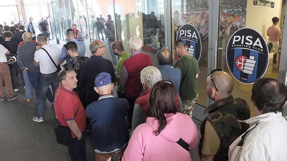 Pisa-Triestina l’Arena si scalda Sistema in tilt: è caos biglietti