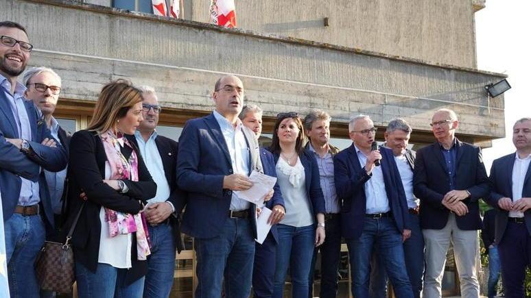 Zingaretti tira la volata a Giglioli «Ora un fronte unito anti-Lega»