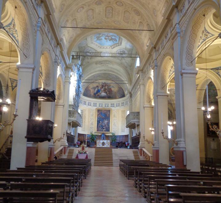 Con le autorità per il patrono
