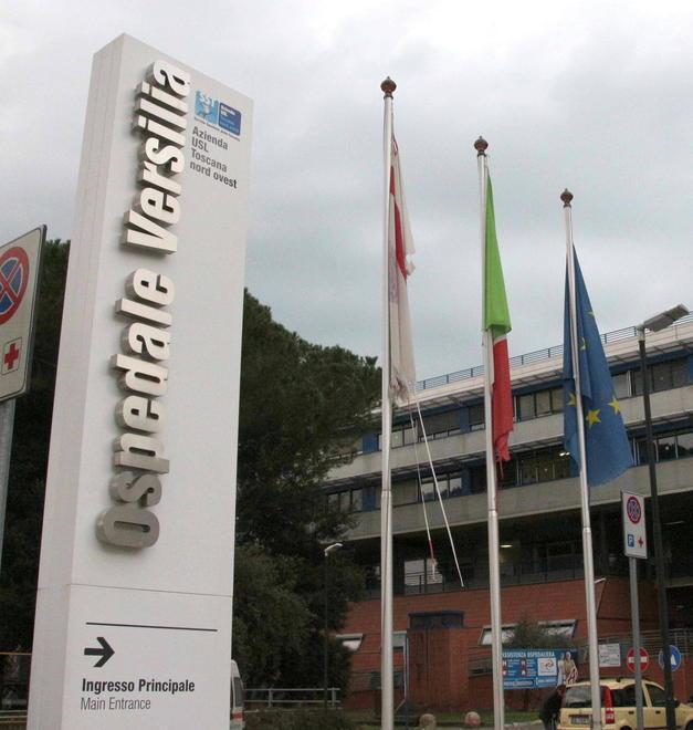 Ecco quanto guadagnano i medici dell'ospedale Versilia 