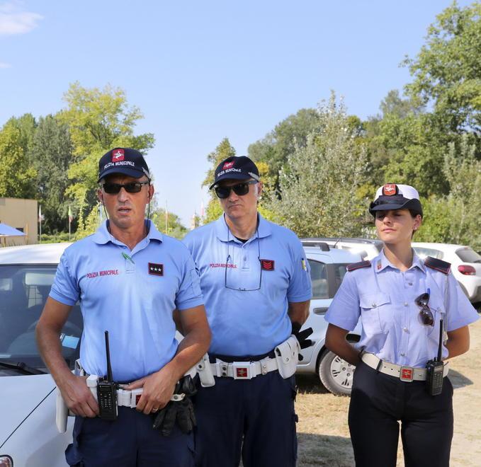 Mancano vigili urbani per i contratti stagionali 