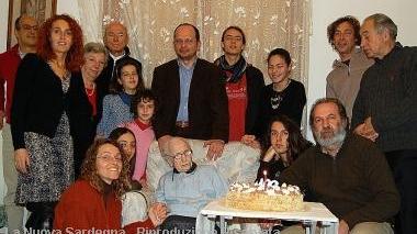 Grande festa per zia Anna, 109 anni portati con grinta