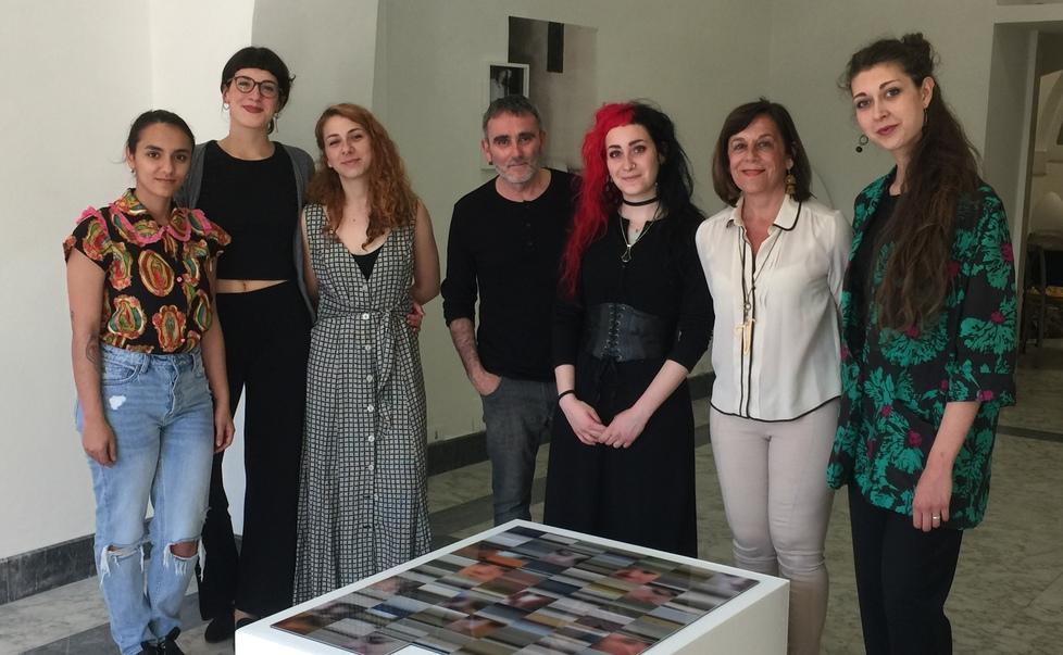 “Corpi distanti/d’istanti”: sette giovani fotografe alla galleria Lattanzi