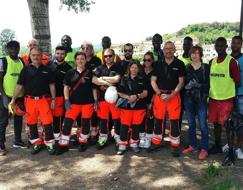 La favola dei rifugiati, guidati da ex assessore vincono il torneo Asi alla SS Annunziata 