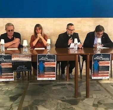 Fiera con sessanta bancarelle per festeggiare Sant’Antonio 