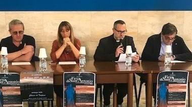 Fiera con sessanta bancarelle per festeggiare Sant’Antonio