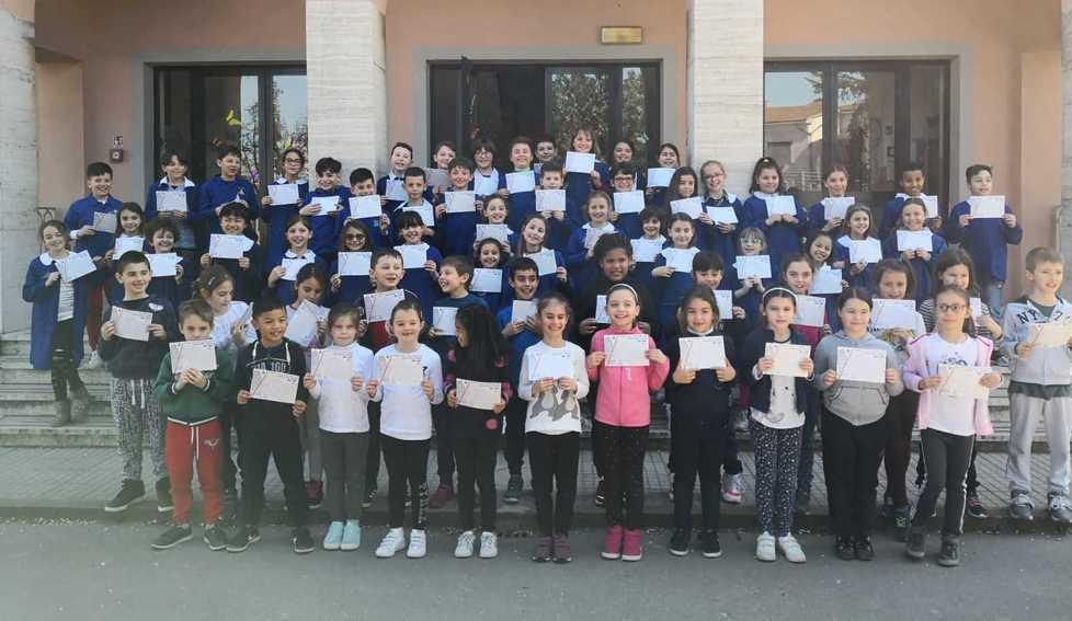Le manifestazioni storiche raccontate agli alunni della scuola primaria Biagi