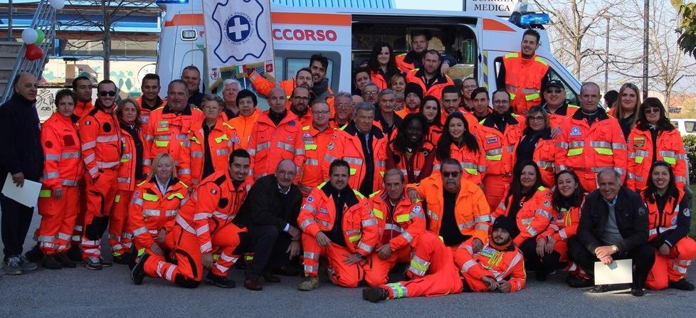 L’associazione ringrazia con foto e messaggio