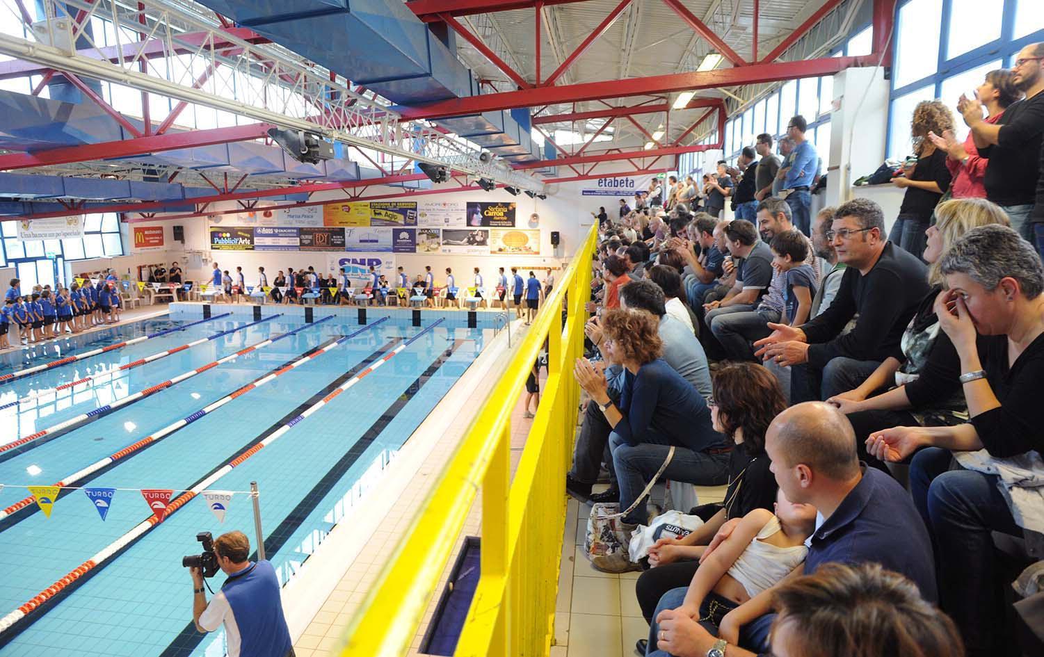 La piscina di Piombino (foto Pabar)