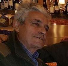 Va a fare l’erba, muore sotto il trattore 